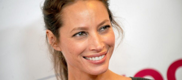 Natural Skincare Celebs Can’t Get Enough Of