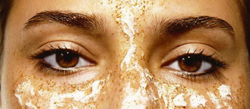 How To Control Hormonal Breakouts